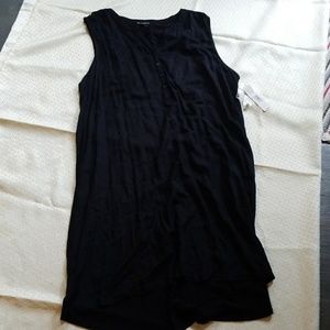 Black sleeveless